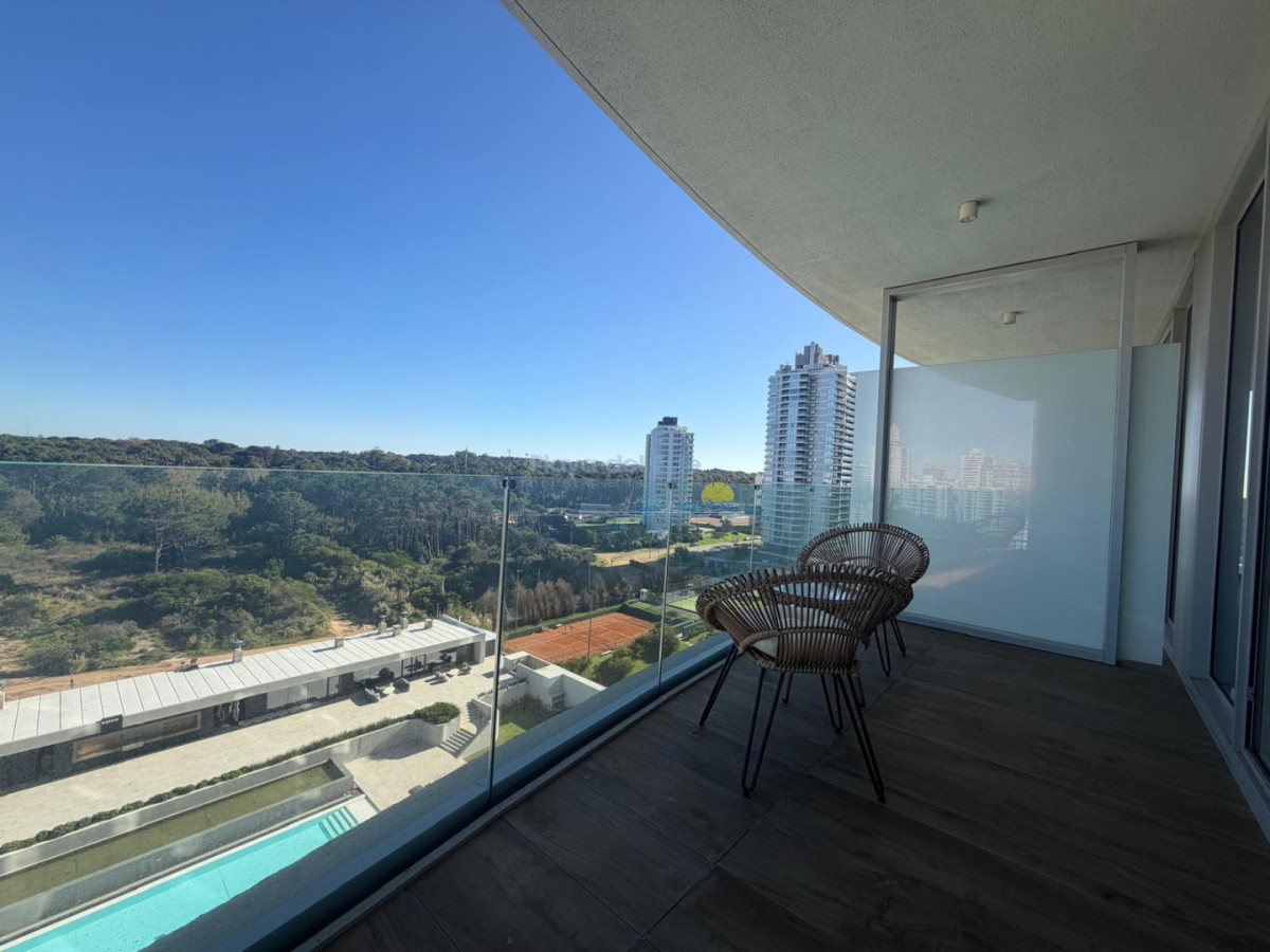 Apartamento en venta de 1 dormitorio en Torre Trump , Punta del este , Playa brava  - PLA15227A