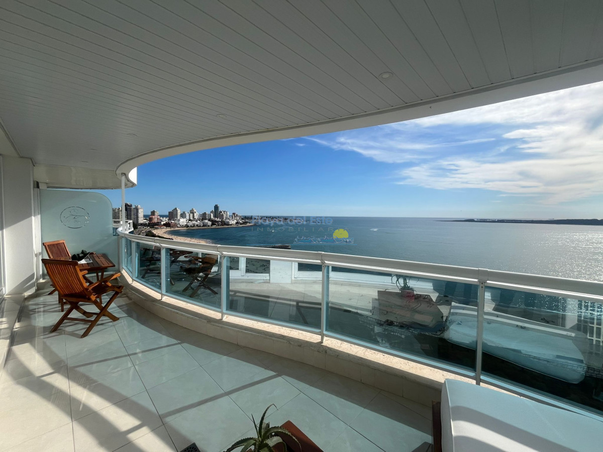 Apartamento de 3 dormitorios en Torre Millenium , Punta del este , Playa Mansa  - PLA13318A