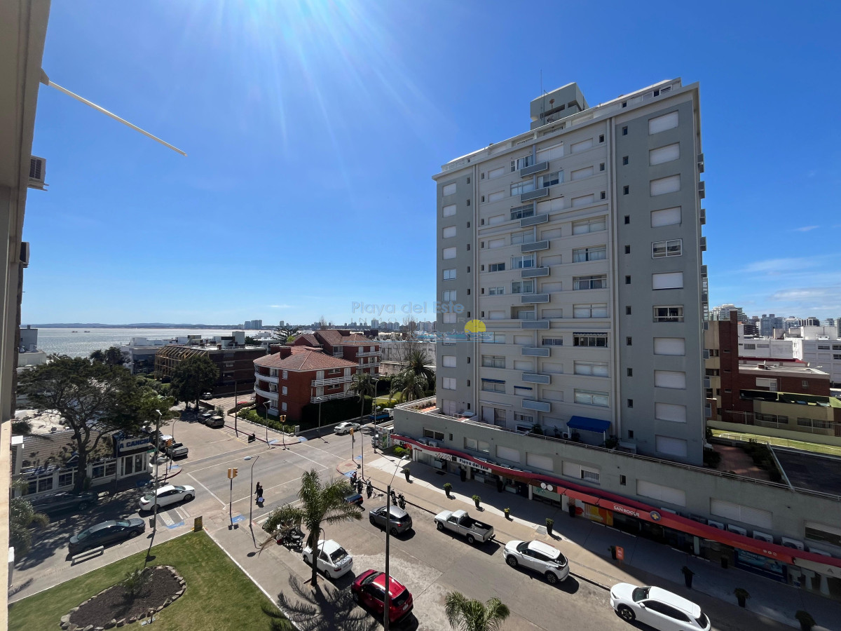 Apartamento en Alquiler de 2 dormitorios en la Península , Punta del este - PLA5527A