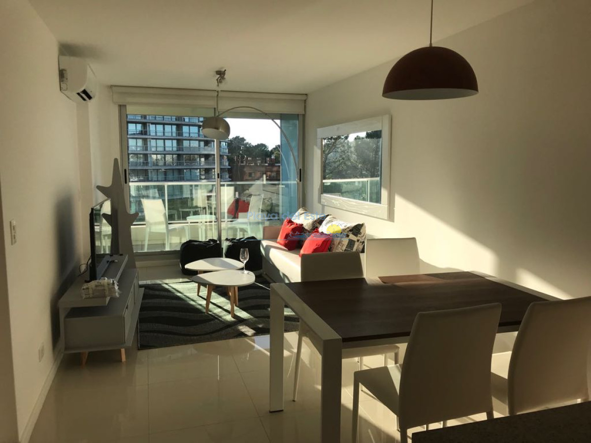 Apartamento de 1 dormitorio en gala vista alquiler temporal , Punta del este  - PLA13806A