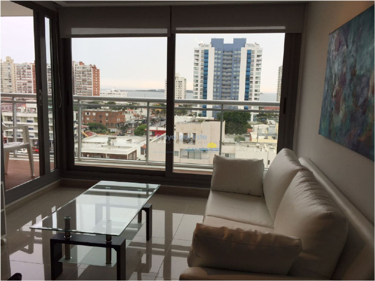 Apartamento en alquiler temporal de 1 dormitorio y medio en Venta en Punta del este  - PLA6704A