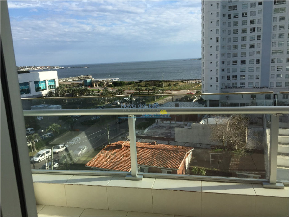 Apartamento en venta de 2 dormitorios en Punta del este , Playa mansa  - PLA8423A