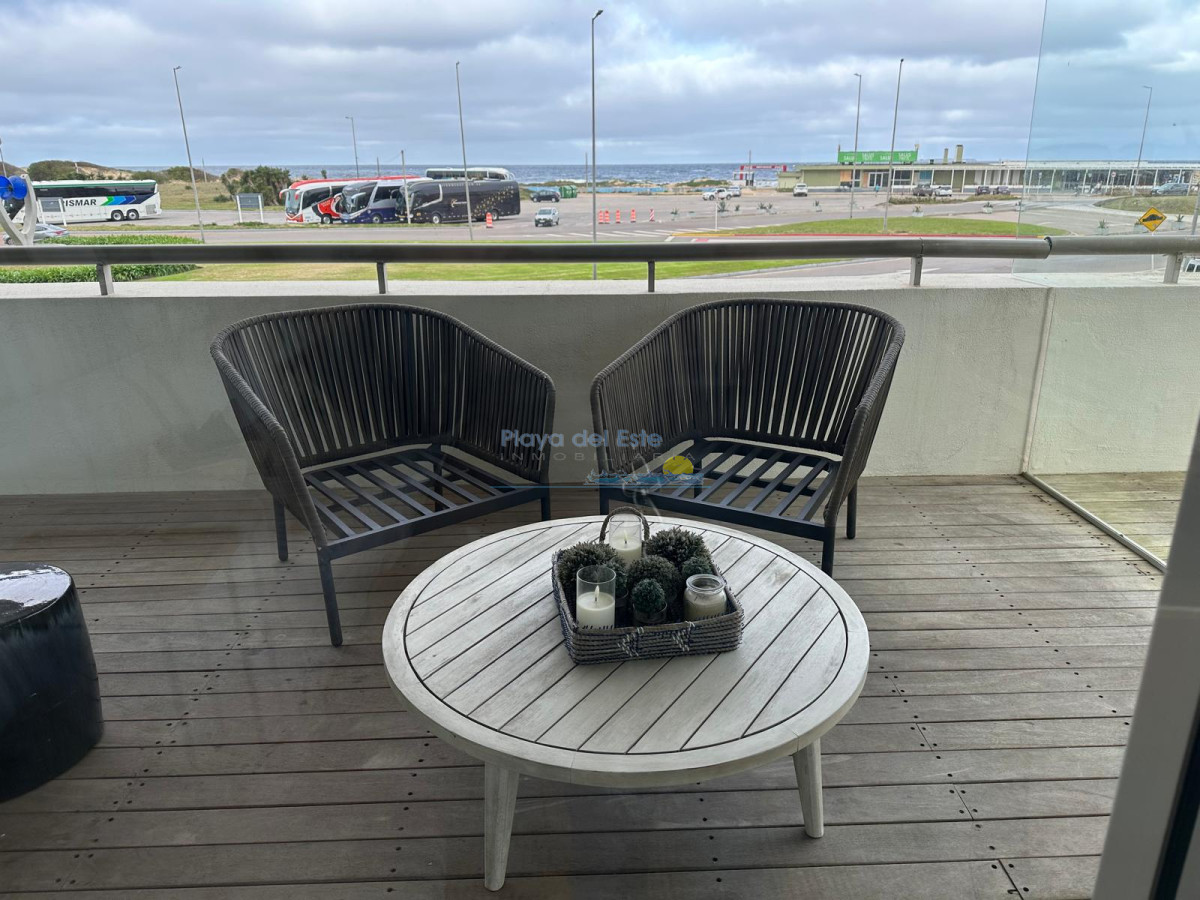 Apartamento en Alquiler de 3 dormitorios en Torre Imperiale , Punta del este , Playa Brava , Península  - PLA8783A