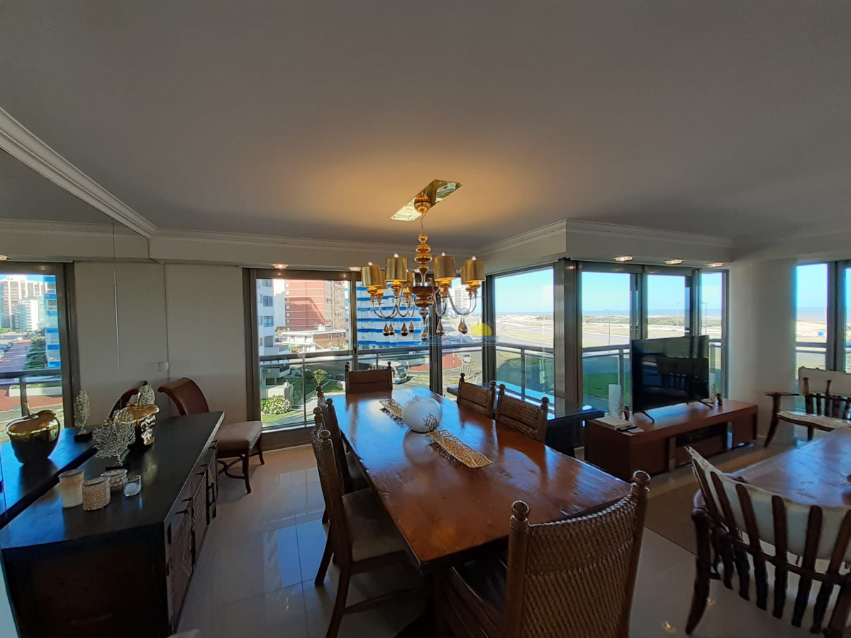 Brava - GoPunta - Portal Inmobiliario de Punta del Este - Maldonado