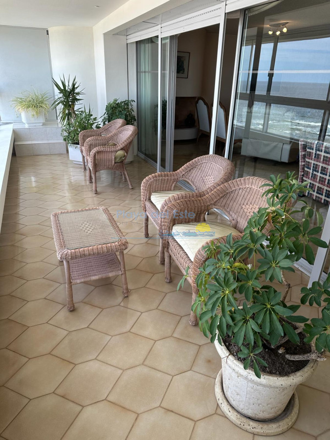 Brava - GoPunta - Portal Inmobiliario de Punta del Este - Maldonado