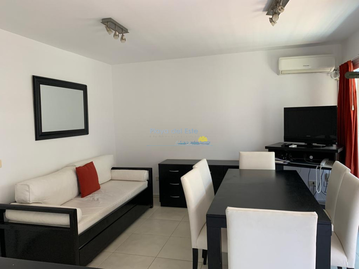 Apartamento de 1 dormitorio en alquiler temporal en Punta del este , Peninsula - Inmobiliaria Playa del Este