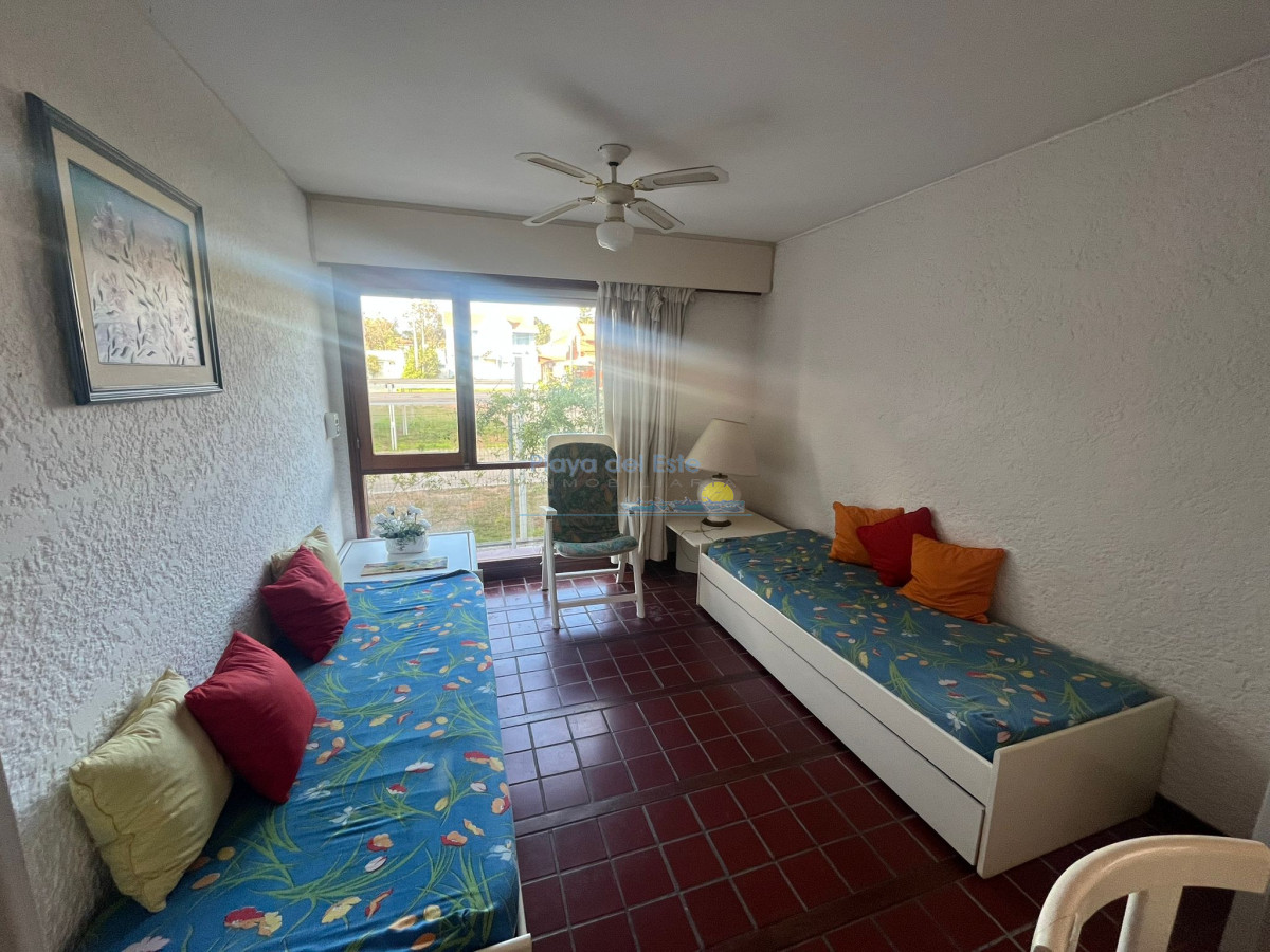 Apartamento de 1 dormitorio en Venta en Pùnta del este , Playa Mansa - GoPunta - Portal Inmobiliario de Punta del Este - Maldonado