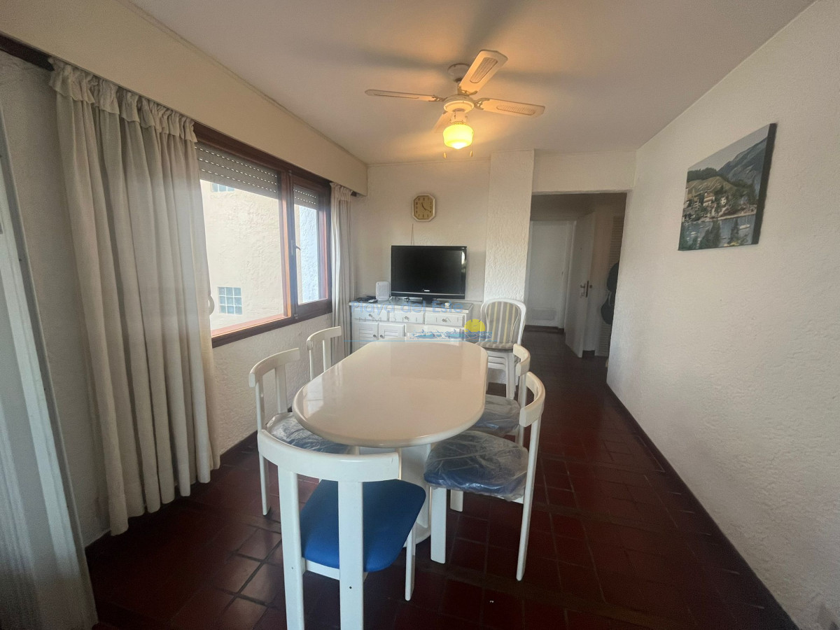 Apartamento de 1 dormitorio en Venta en Pùnta del este , Playa Mansa - GoPunta - Portal Inmobiliario de Punta del Este - Maldonado