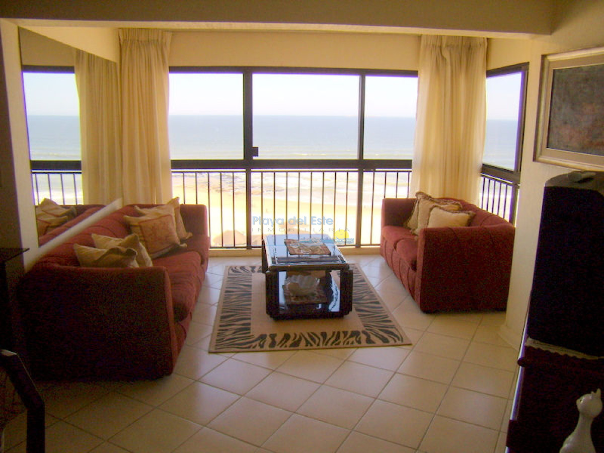 Brava - GoPunta - Portal Inmobiliario de Punta del Este - Maldonado