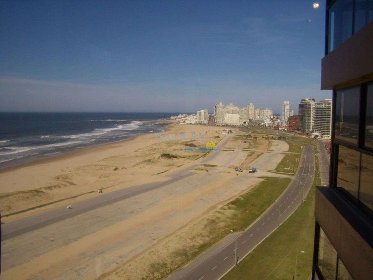 Brava - GoPunta - Portal Inmobiliario de Punta del Este - Maldonado