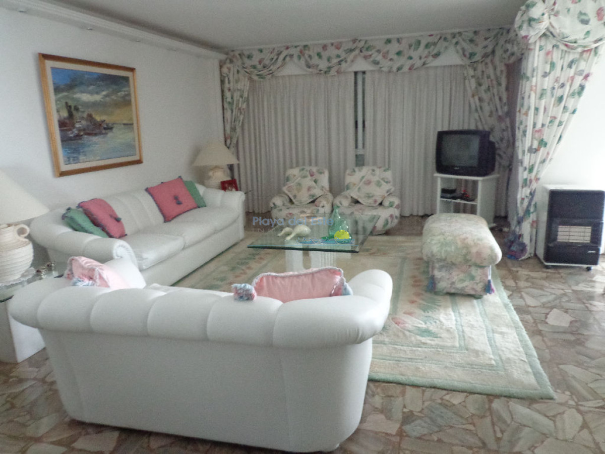Mansa - GoPunta - Portal Inmobiliario de Punta del Este - Maldonado