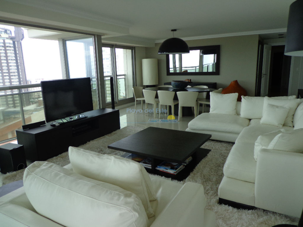 Brava - GoPunta - Portal Inmobiliario de Punta del Este - Maldonado