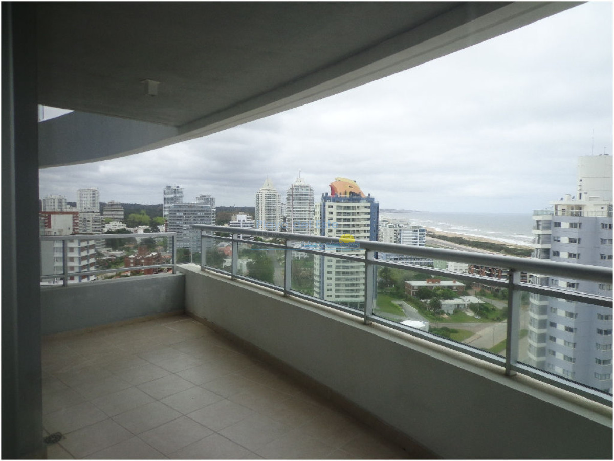 Brava - GoPunta - Portal Inmobiliario de Punta del Este - Maldonado