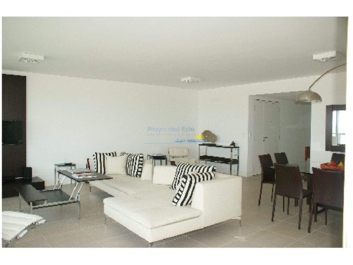Brava - GoPunta - Portal Inmobiliario de Punta del Este - Maldonado
