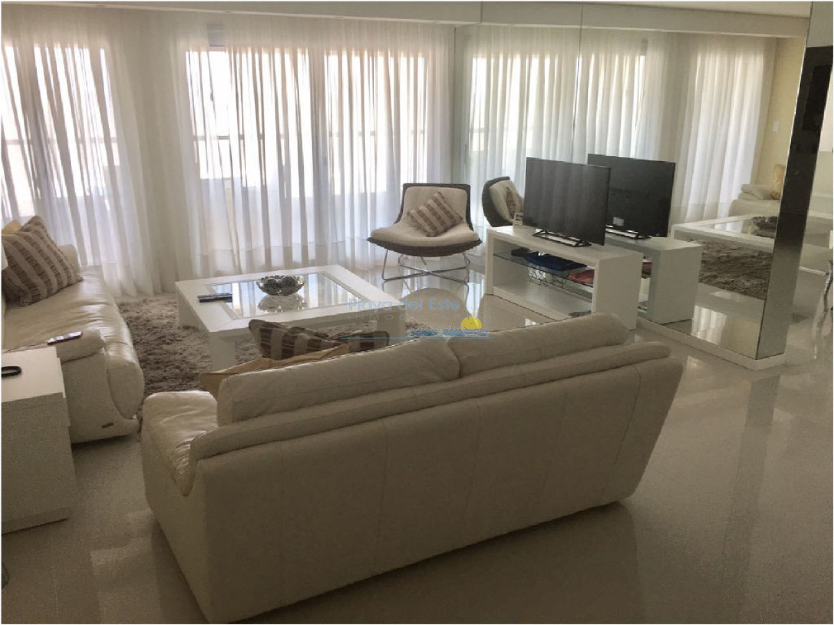 Brava - GoPunta - Portal Inmobiliario de Punta del Este - Maldonado