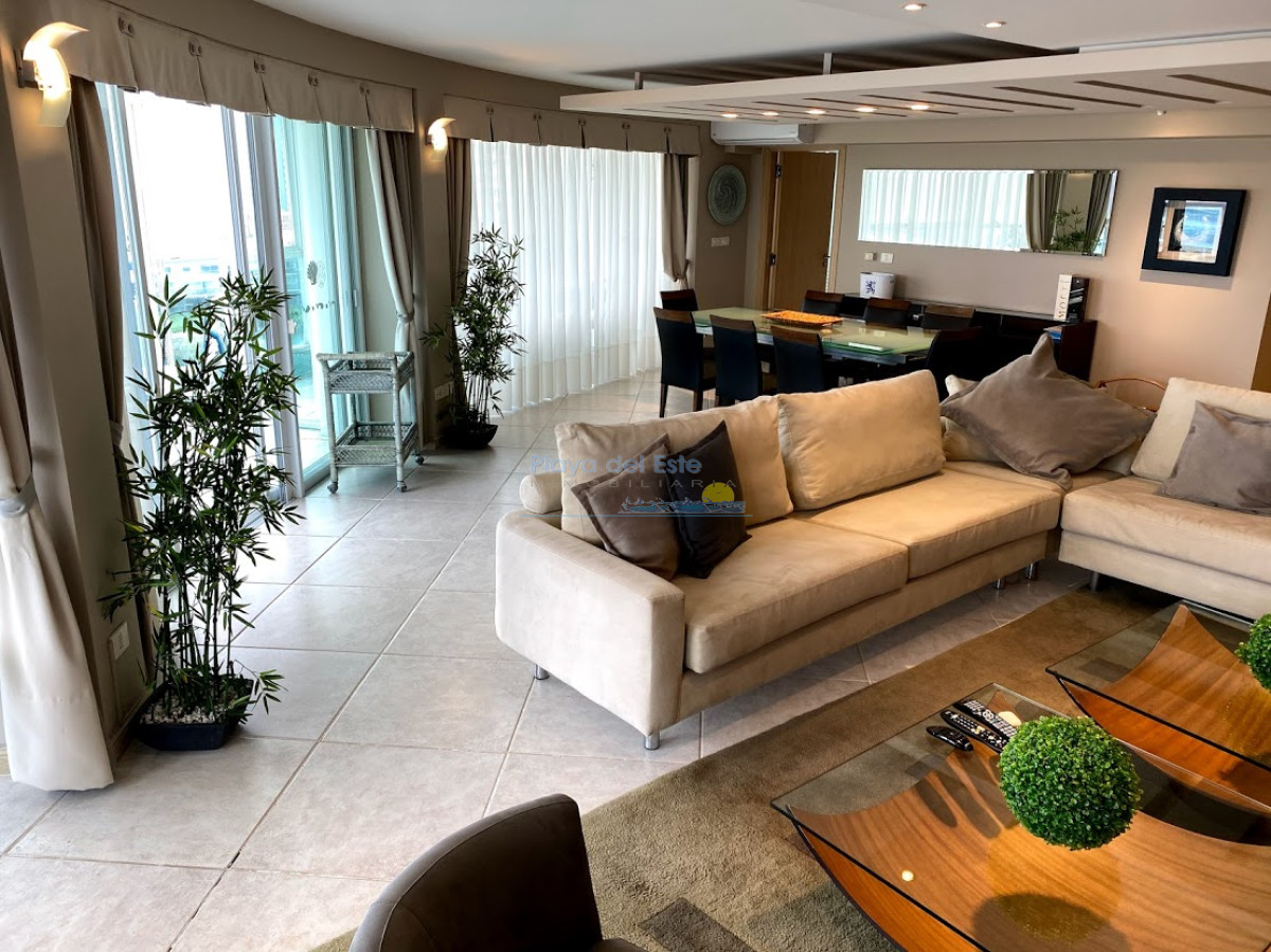 Brava - GoPunta - Portal Inmobiliario de Punta del Este - Maldonado