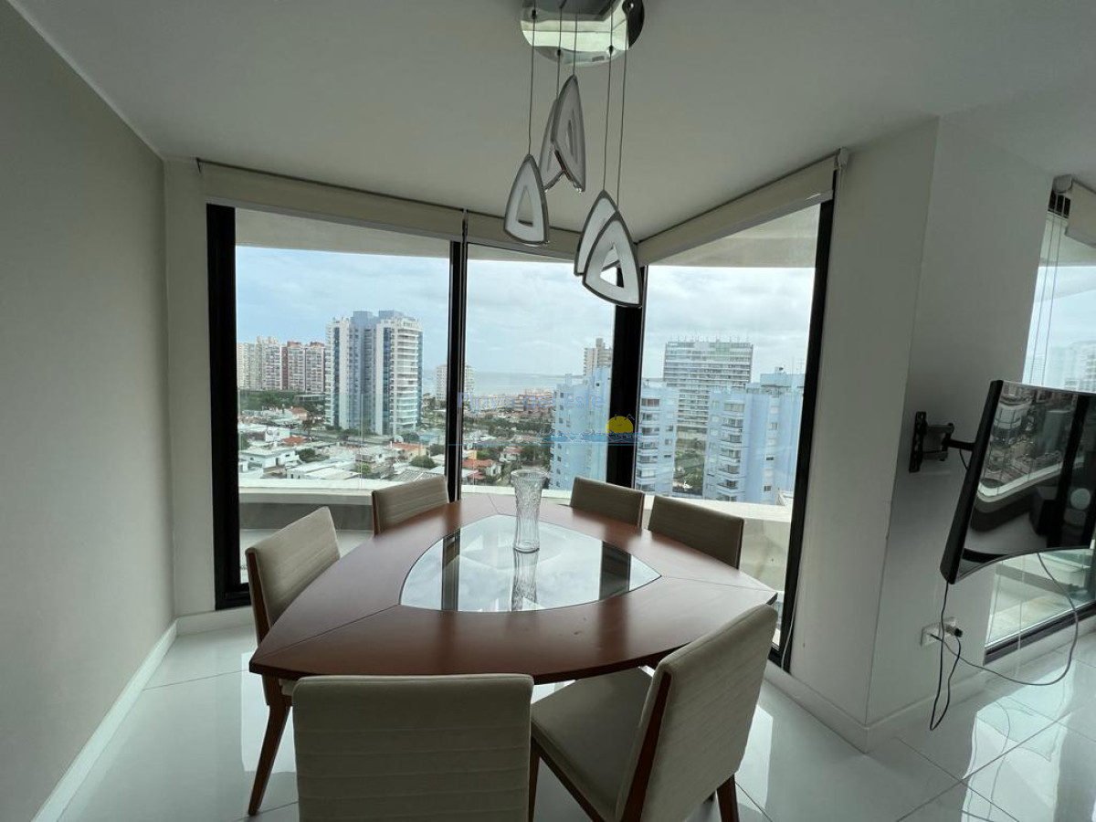 Aidy Grill - GoPunta - Portal Inmobiliario de Punta del Este - Maldonado