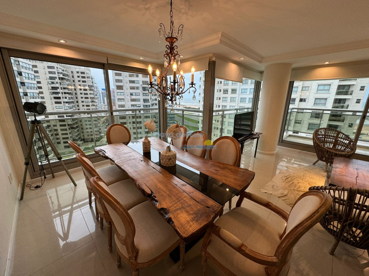 Brava - GoPunta - Portal Inmobiliario de Punta del Este - Maldonado