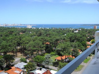 Apartamento en Roosevelt, 3 dormitorios *