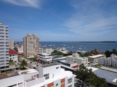 Reciclado con vista al Puerto!!!