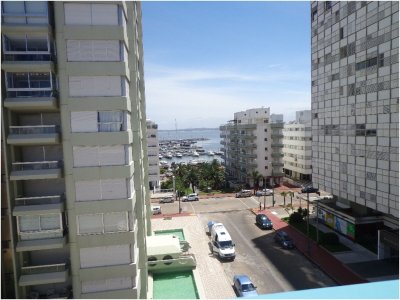 Pent House con vista parcial al puerto y oceano 