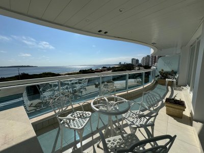 Apartamento en Mansa, 3 dormitorios *