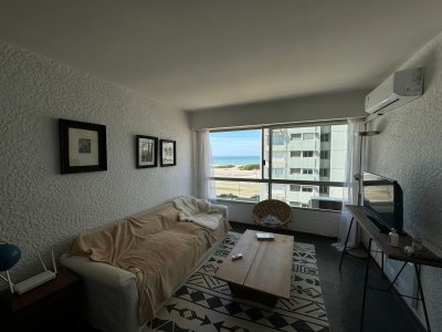 Apartamento en Brava, 1 dormitorios *