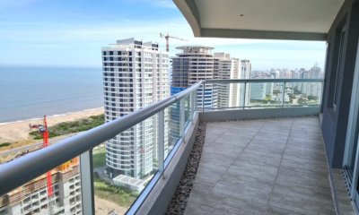 Apartamento en Punta del Este, Brava