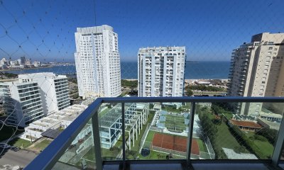 Apartamento en Venta de 2 dormitorios en Punta del este , Playa Mansa , Gala Tower