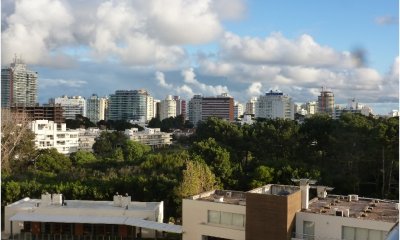 Apartamento en Venta de 2 dormitorios en Punta del este , Playa Brava , Ocean drive