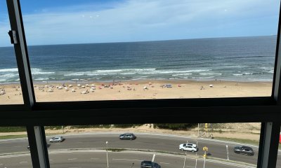 Brava frente al mar