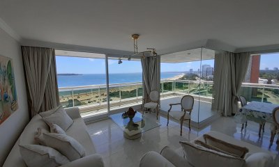 Alta gama en playa mansa