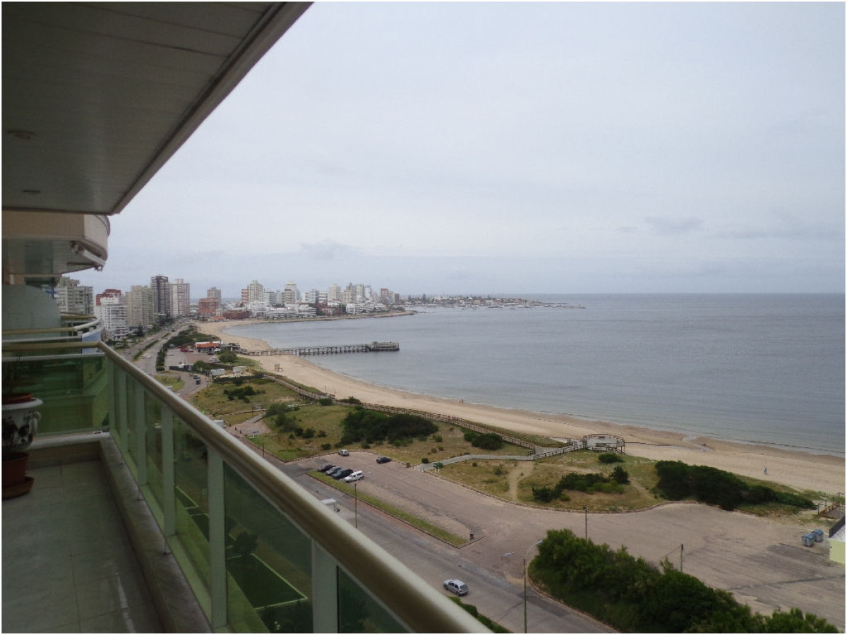 Alta gama en playa mansa 