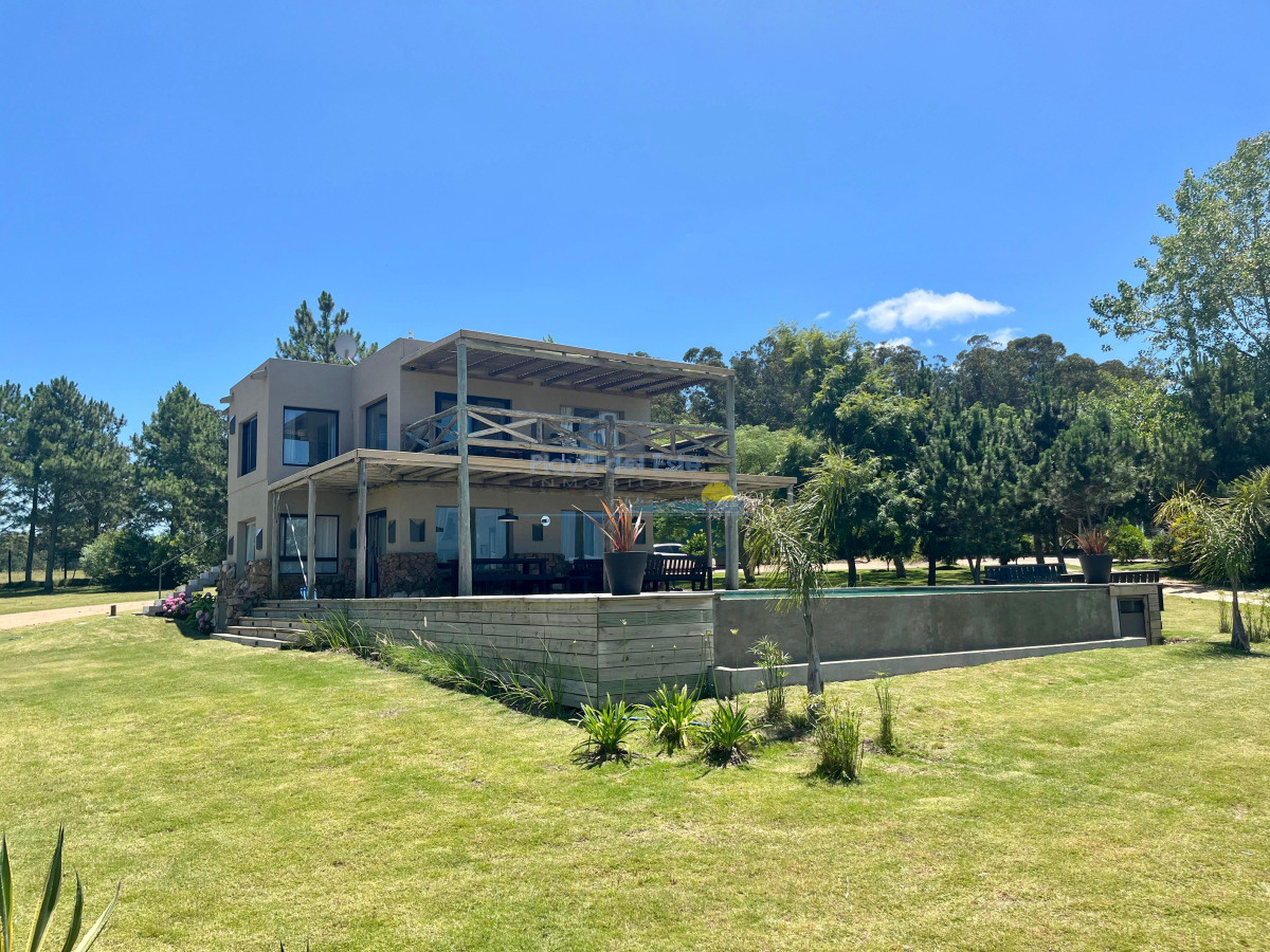 Mangrullos de Punta Piedras - GoPunta - Portal Inmobiliario de Punta del Este - Maldonado