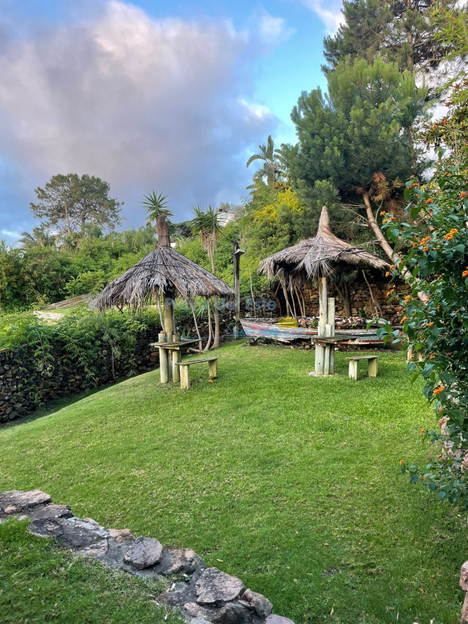 Casa en alquiler de temporada y Anual de 1 dormitorio en Punta Ballena , Punta del este , Solanas , Playa mansa - GoPunta - Portal Inmobiliario de Punta del Este - Maldonado