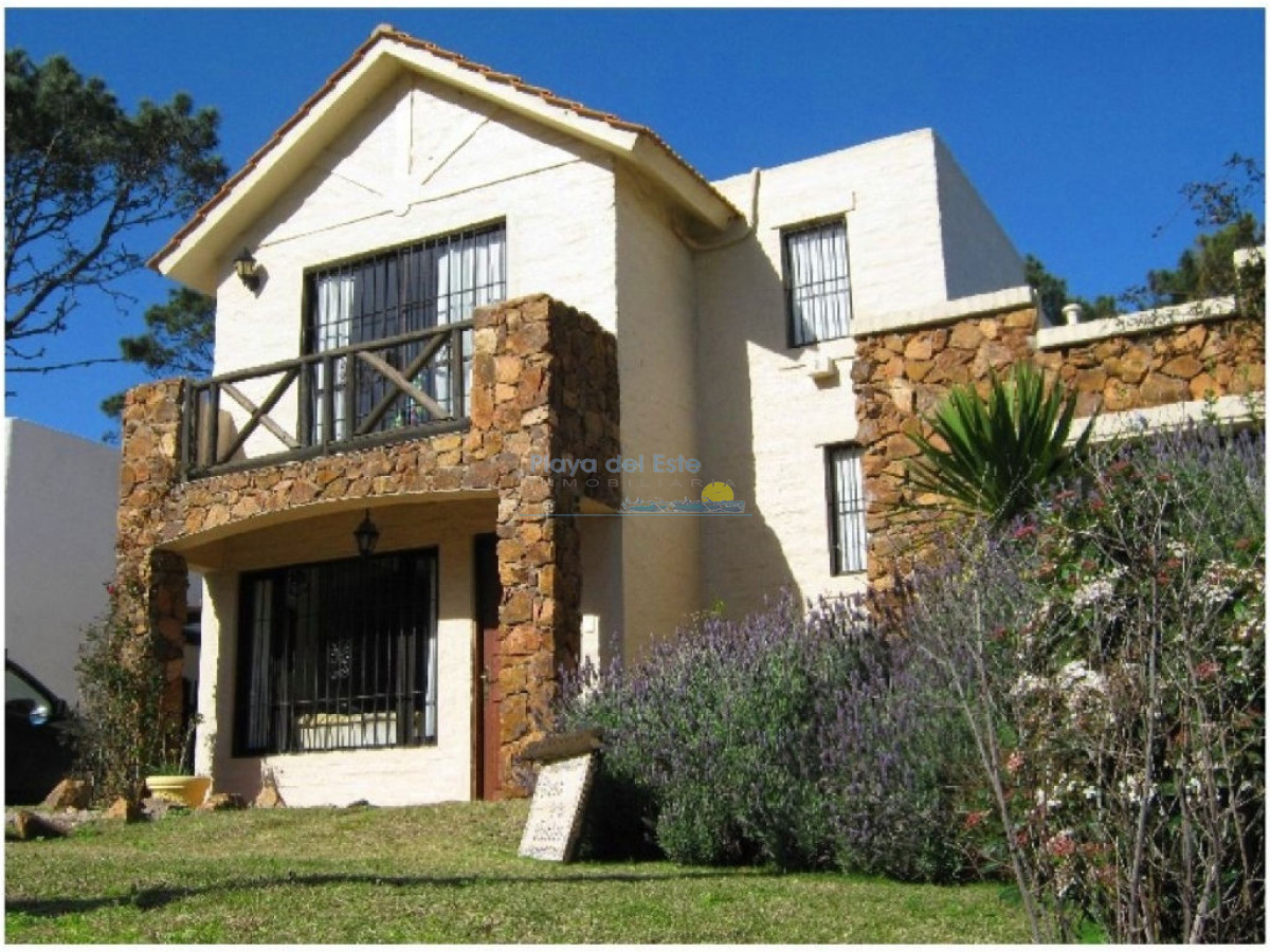 Montoya - GoPunta - Portal Inmobiliario de Punta del Este - Maldonado