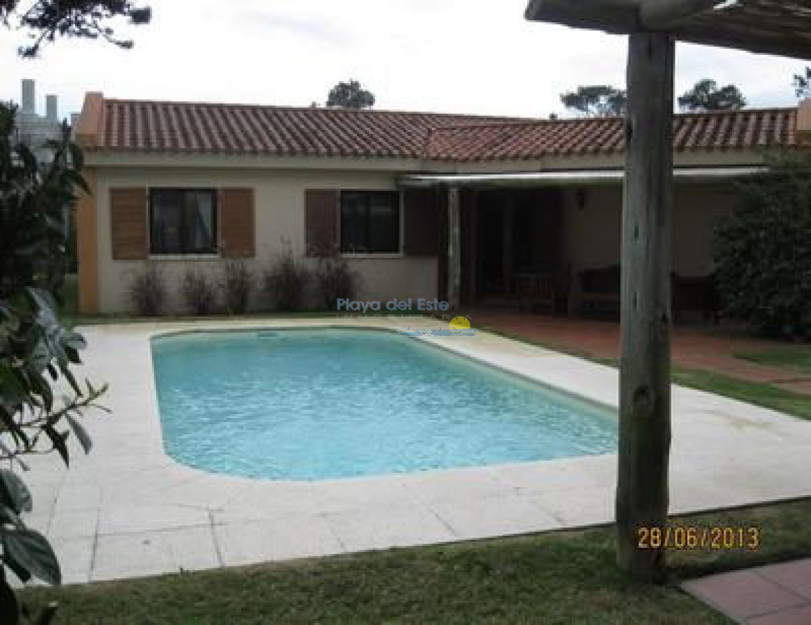 Casa en RincÃ³n del Indio, 4 dormitorios * - PLA10297C