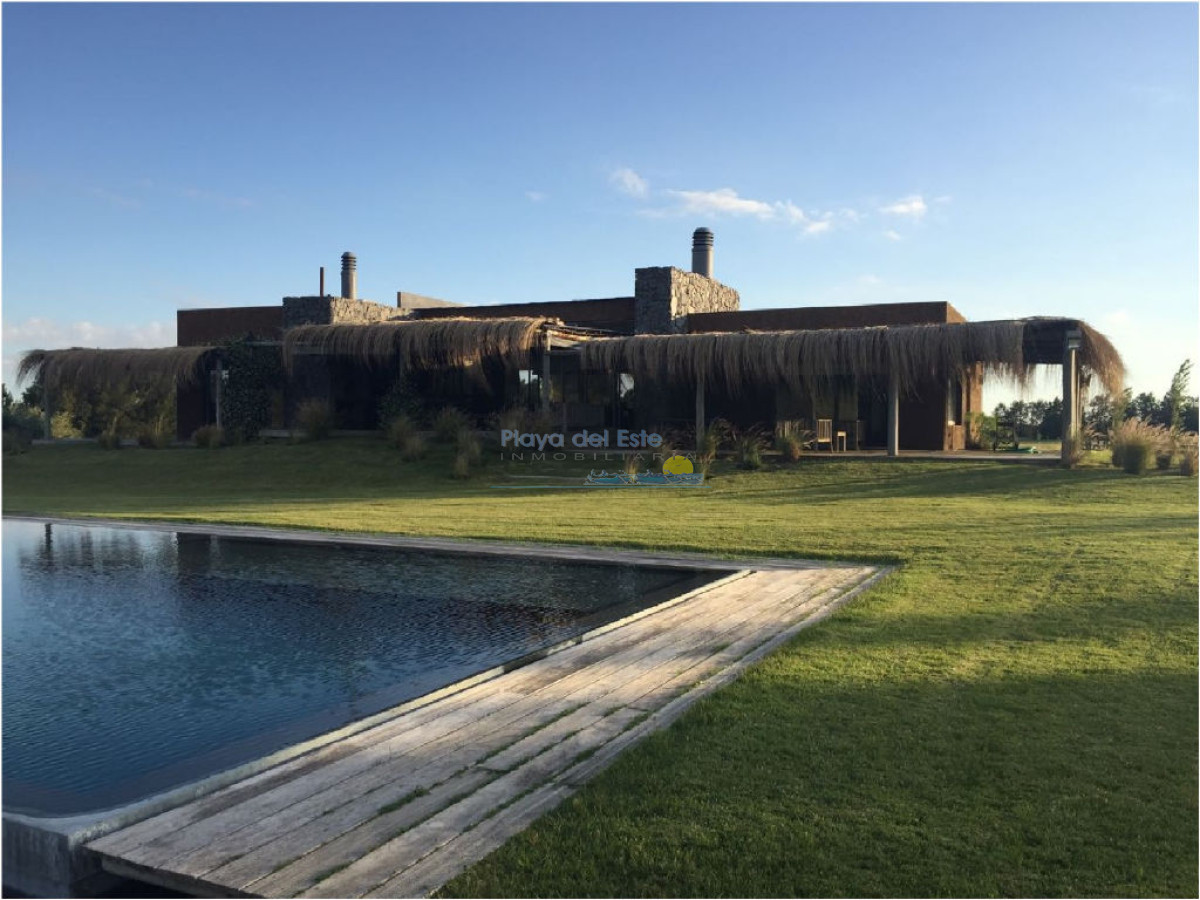 Chacra de 4 dormitorios en Alquiler en Punta Negra , Maldonado , Punta del este - GoPunta - Portal Inmobiliario de Punta del Este - Maldonado