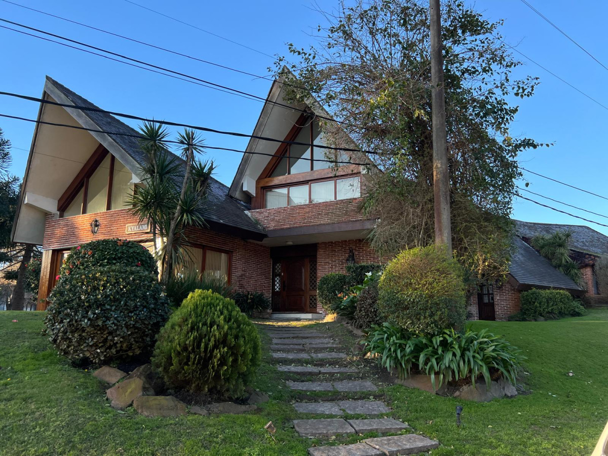 Casa en Venta en Barrio Lugano , Punta del este 