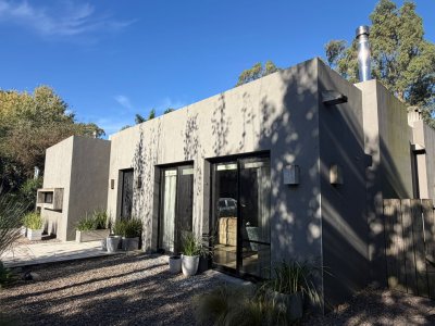 Confortable casa en Barrio Privado