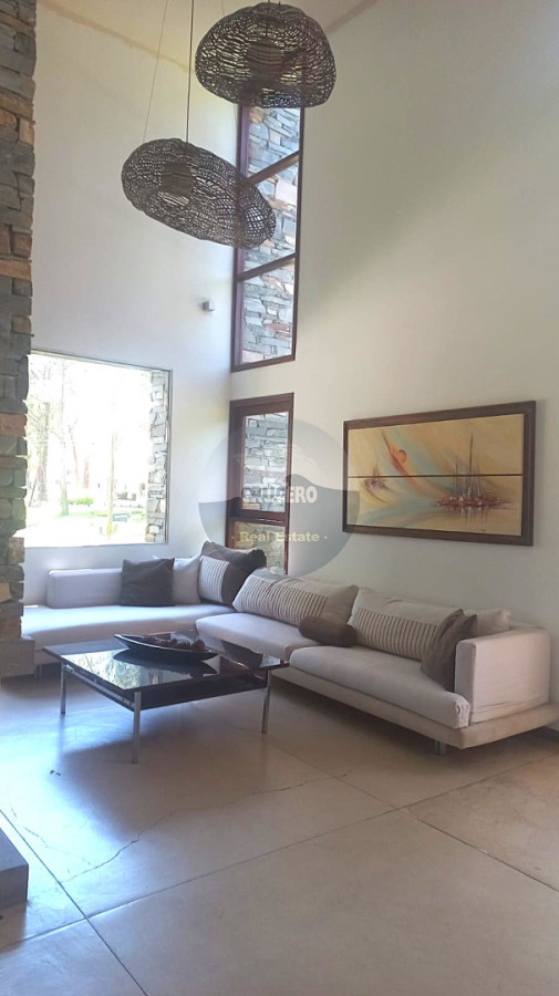 Casa ID.6655 - Casa en venta en Complejo Solanas, Punta Ballena.