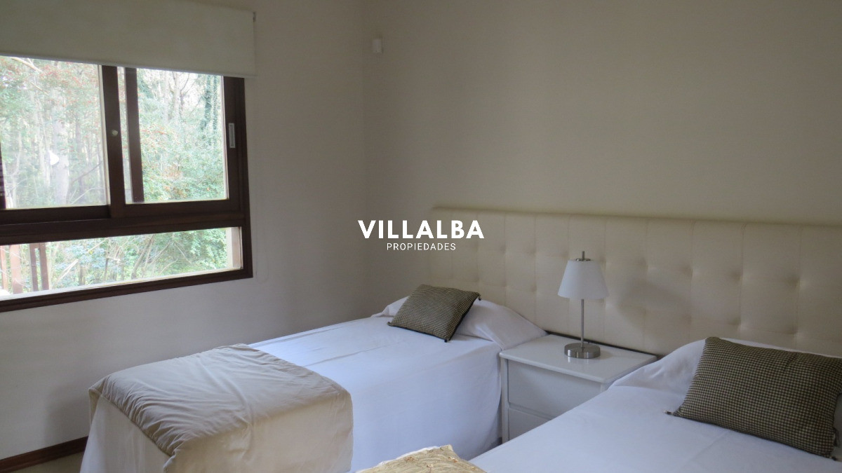 Apartamento ID.4688 - Casa en venta en Complejo Solanas, Punta Ballena.