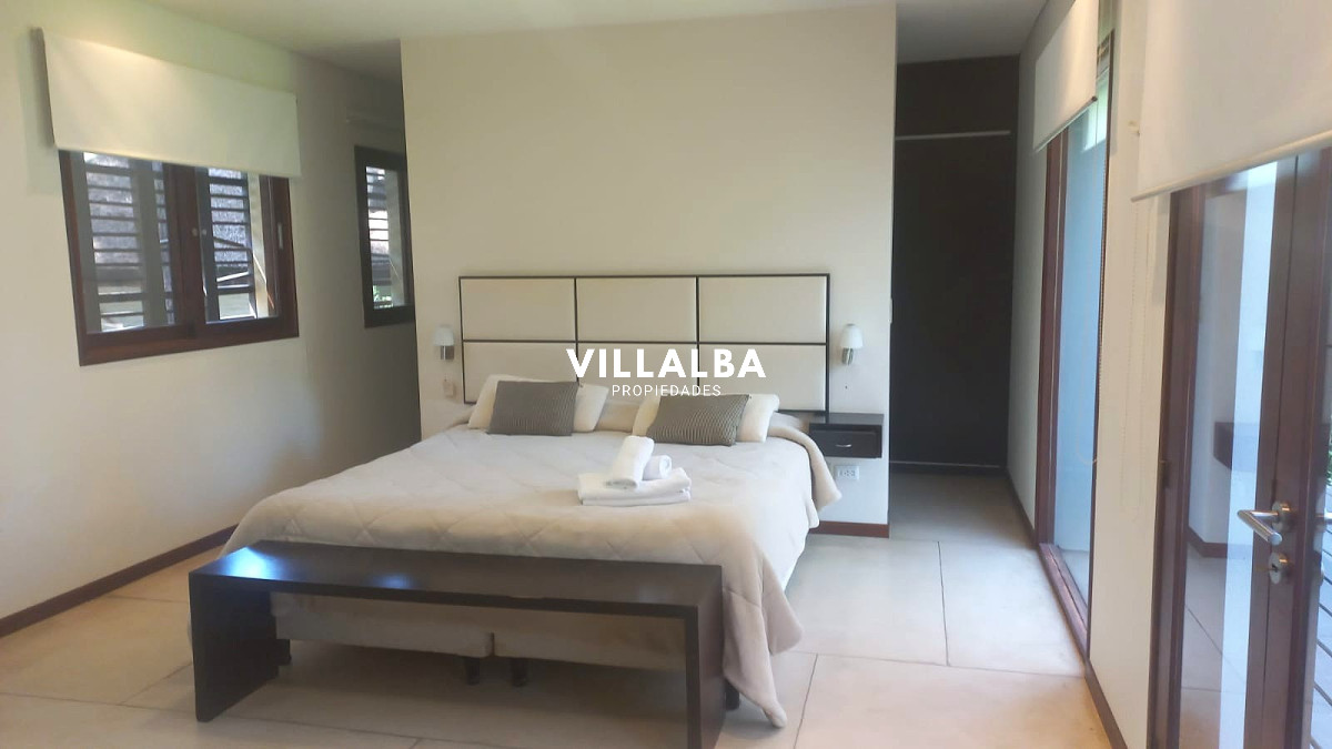 Apartamento ID.4688 - Casa en venta en Complejo Solanas, Punta Ballena.