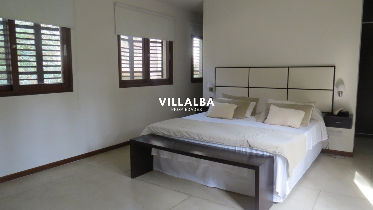 Apartamento ID.4688 - Casa en venta en Complejo Solanas, Punta Ballena.