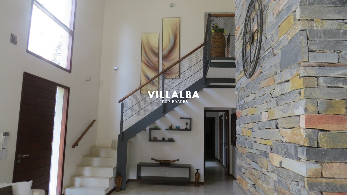 Apartamento ID.4688 - Casa en venta en Complejo Solanas, Punta Ballena.