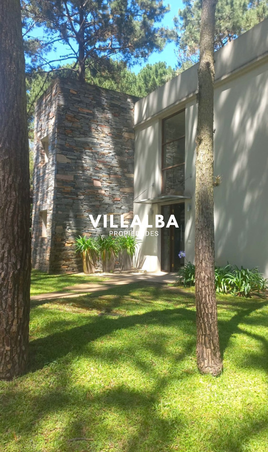Apartamento ID.4688 - Casa en venta en Complejo Solanas, Punta Ballena.