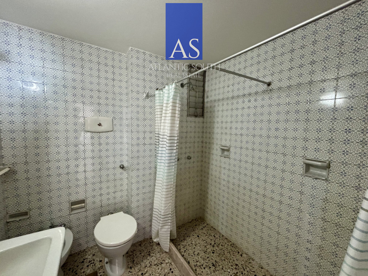 Apartamento ID.4761 - Edificio sobre Gorlero | 2 Dormitorios en el Corazón de la Península