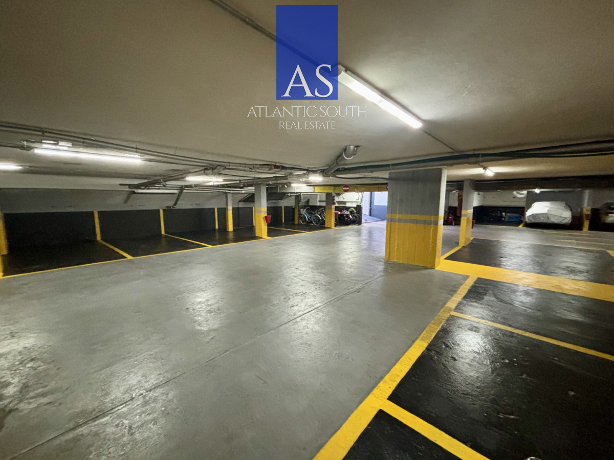 Apartamento ID.4761 - Edificio sobre Gorlero | 2 Dormitorios en el Corazón de la Península
