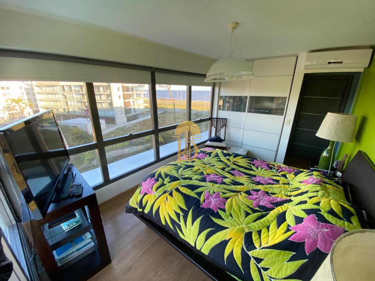 Penthouse en Venta en Terrazas de la Laguna sobre el lago frente al mar. -id-485-10