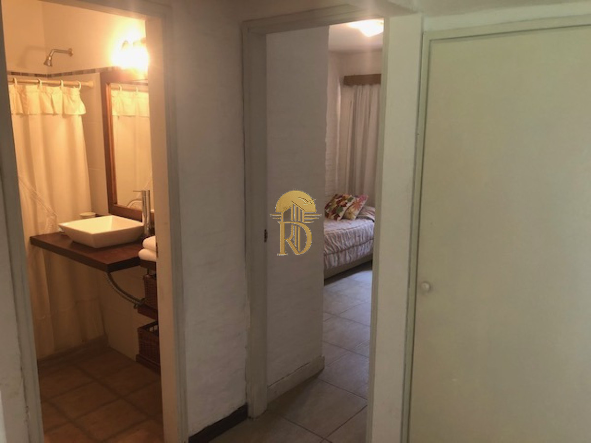 Casa en venta en el Complejo Solanas -id-962-18